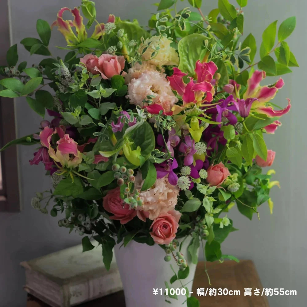 アレンジメントTall style | ギフトフラワー – 大垣花店公式オンライン アレンジメントTall style | ギフトフラワー – 大垣花店公式オンライン